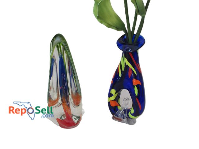 Lot 31-1098 - (2) Blown Glass Pieces: (1) Vase, (1) Sculpture - Both 15"H