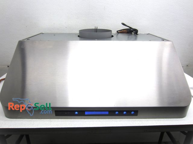 Lot 31-1359 - Cosmo Under Cabinet Range Hood 29.5" W #COS-QS75 - Power On, Fan And Lights Work