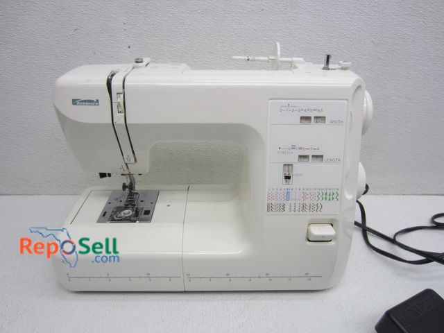 Lot 31-3169 - Kenmore Sewing Machine w/Cloth Cover - Powers On