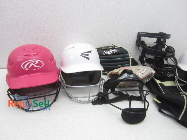 Lot 31-5545 - (3) Softball Helmets, (3) Face Masks &amp; (2) Gloves - All Kids Size