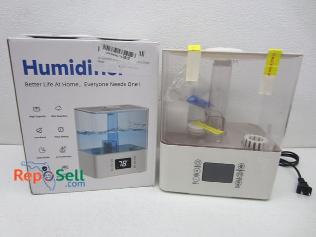 Lot 31-3231 - Humidifier (White): High Capacity, Low Noise, Sleep Mode, etc. - Appears New/Powers On