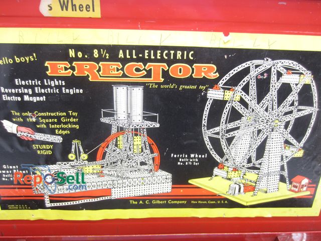 Lot 31-4546 - Vintage Metal Erector Set With Original Booklet And Box - Engine Power On