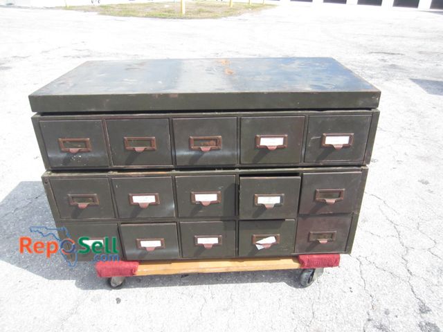 Lot 31-5347 - Parts Index With (15) Drawers 35"x17.5"x20.5"