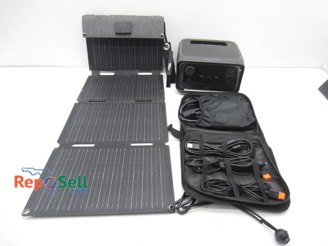 Lot 31-9184 - EcoFlow River 3 Plus Power Supply w/ Solar Panel