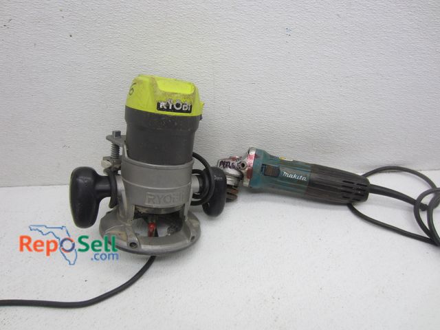Lot 31-4067 - Ryobi Router &amp; Makita Grinder - Both Power On