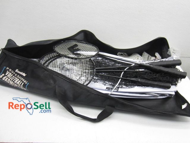Lot 31-9064 - Franklin Badminton/Volleyball Complete Set in Carrying Case, Appears New