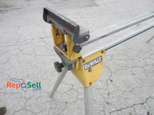 Lot 31-9392 - DeWalt miter saw stand #DW723
