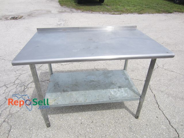 Lot 31-5374 - Stainless Steel Kitchen Prep Table 4'x30"x34.5"H