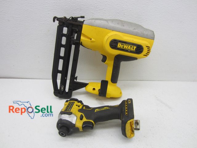 Lot 31-8114 - (2) DeWalt Tools - Impact Driver #DC5850, Finish Nailer #DC616 - BOTH Power On/Nailer Didn't Shoot -...
