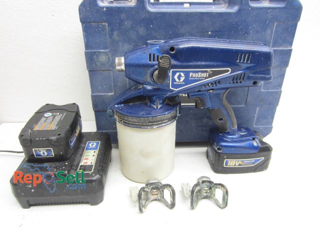 Lot 31-9476 - Graco 18V Pro Shot Paint Sprayer With (2) Batteries, Charger And Case - Power On