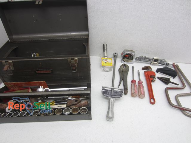 Lot 31-4493 - Craftsman Toolbox w/Hand Tools: Wrenches, Sockets, Screw Drivers, etc.