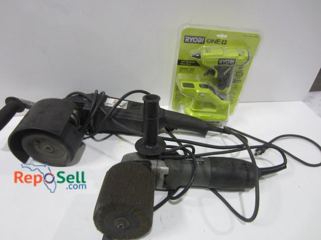 Lot 31-8096 - Burnishing Polisher, Dynabrade Polisher (both power on) and New Ryobi Glue Gun
