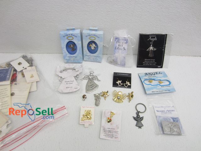 Lot 31-8381 - Lot Of Angel Jewelry, New And Preowned