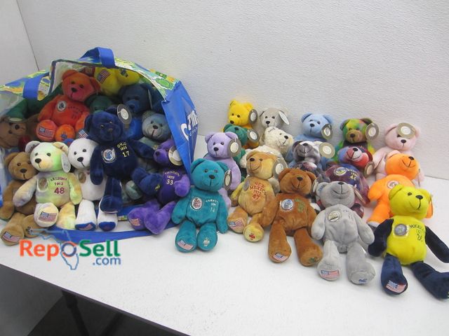 Lot 31-2503 - Over (50) Collectable State Quarter Bears , Most With Tags