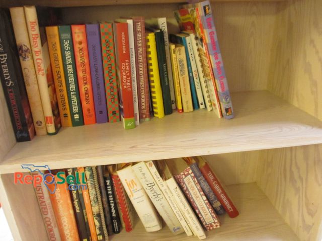 Lot 31-1181 - Lot Of Cookbooks: 1978 Betty Crocker, Good Housekeeping, Basics Soups etc