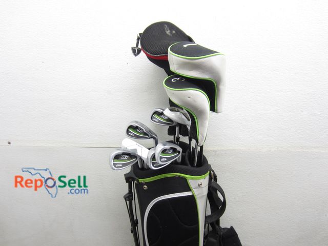 Lot 31-7497 - TiTech Golf Clubs &amp; Bag: 1-Club is Wilson Staff Super Light Driver