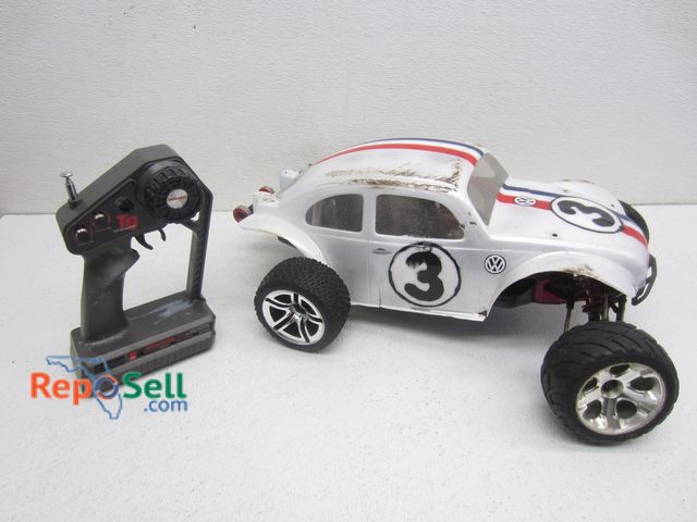 Lot 31-4208 - Taxxas Remote Control Car - Needs Repair