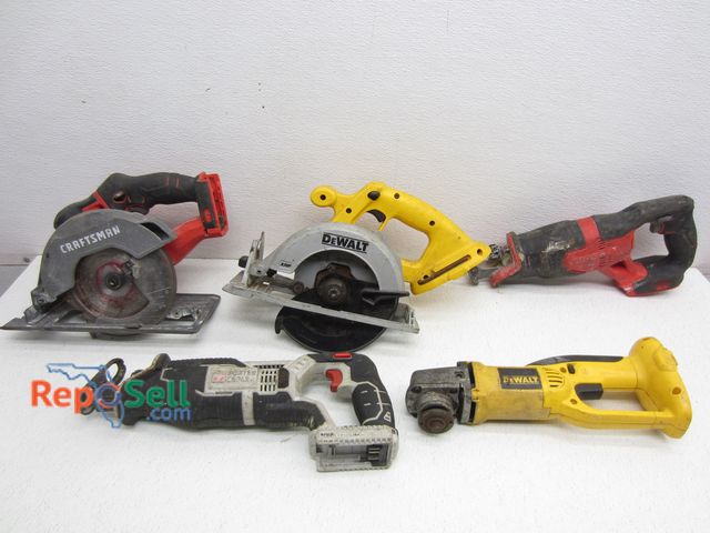 Lot 31-5180 - Tool Lot: Dewalt, Porter Cable, Craftsman