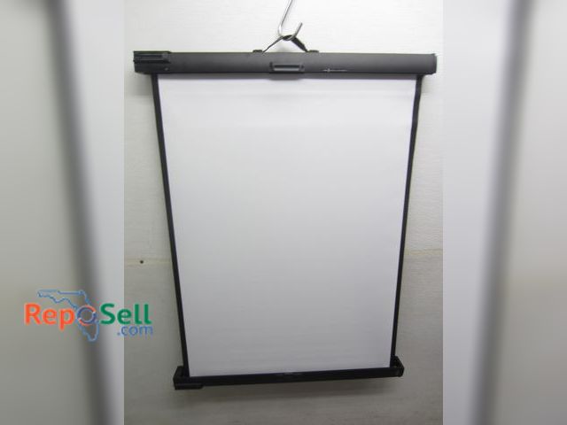 Lot 31-4240 - EPSON ES1000 Projector Screen