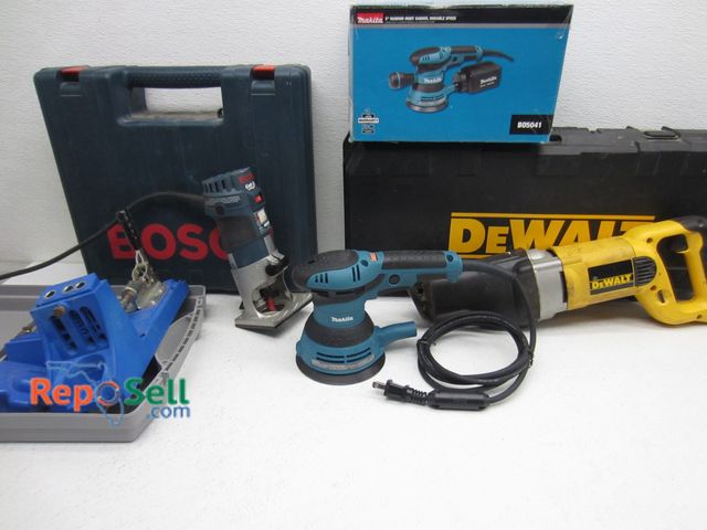 Lot 31-1264 - Tool Lot: Sawzall, Random Orbit Sander, Kreg jig system And Router - all power on.