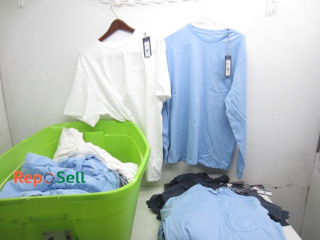 Lot 31-9170 - (100+) new with tags Vineyard Vines T-shirts - long &amp; short sleeve, sizes S-XXL