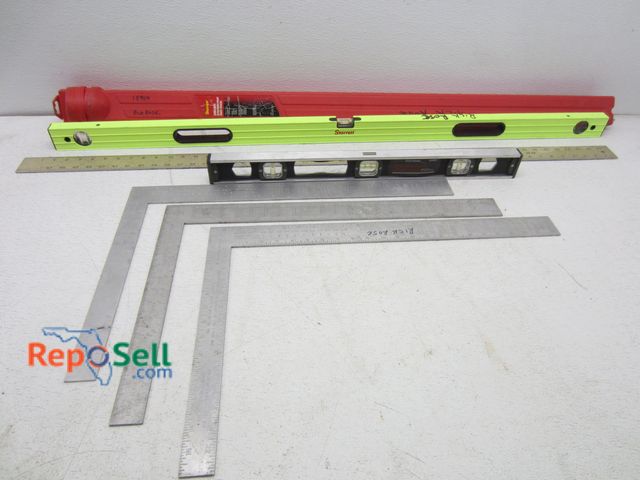 Lot 31-6429 - Measuring And Leveling Tool Lot