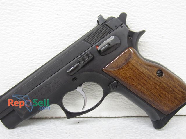 Lot 31-3179 - Tanfoglio TZ75 Made in Italy 9mm Pistol with (2) Mags, 3.75" Barrel, Hard Case