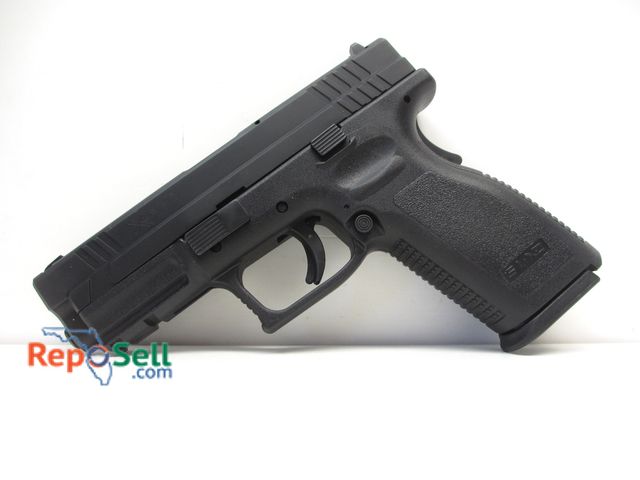 Lot 31-1047 - Springfield Armory XD9 9mm Pistol with one mag, 4-inch barrel - serial XD1398XX