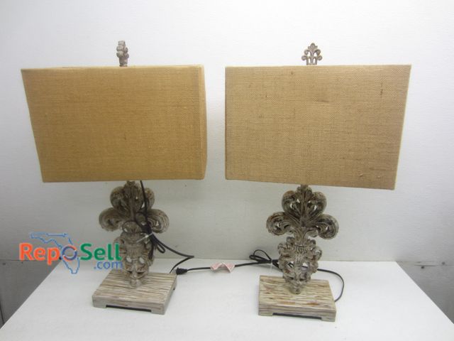 Lot 31-1044 - (2) Lamps with Faux Painted Wood Base, 29"H - Both Power On