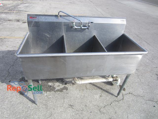 Lot 31-1107 - Stainless Steel 3 Sink Wash Basin 57" x 44.5 x 24