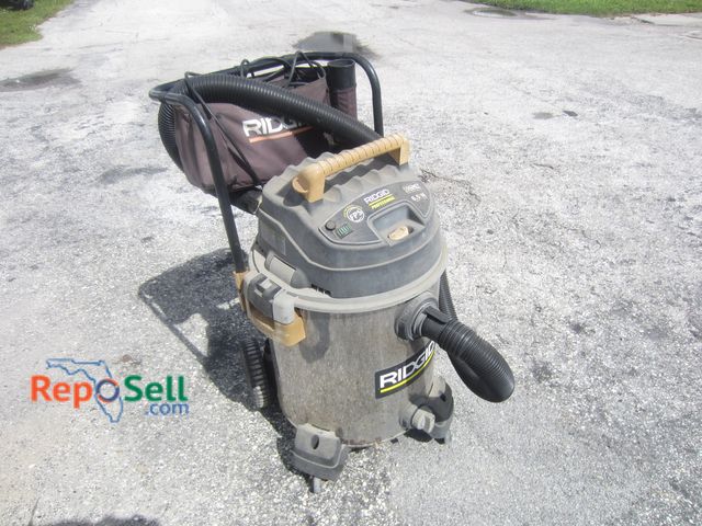 Lot 31-7069 - RIDGID 16gal Shop Vac - Powers On