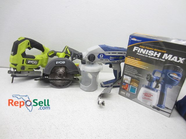 Lot 31-9406 - Tool lot: Ryobi circular saw, reciprocating saw, (2) paint sprayers (1 new) all tools power on