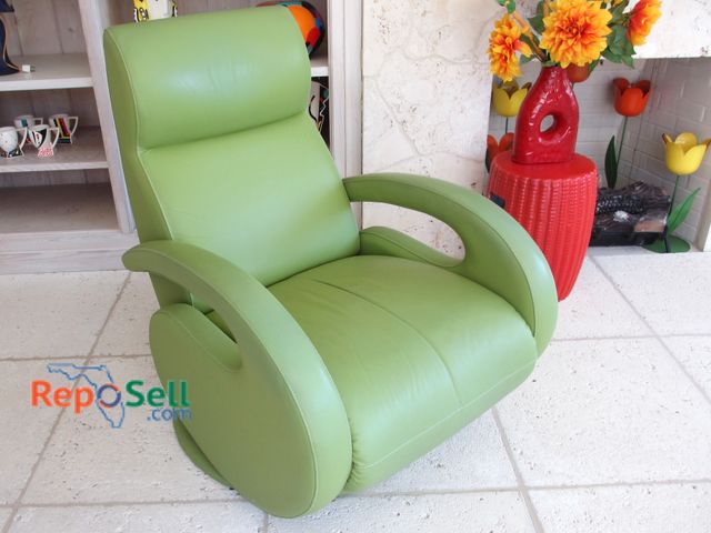 Lot 31-1012 - Green Modern Swivel Chair - American Leather, 40"H, 22" Across Seat