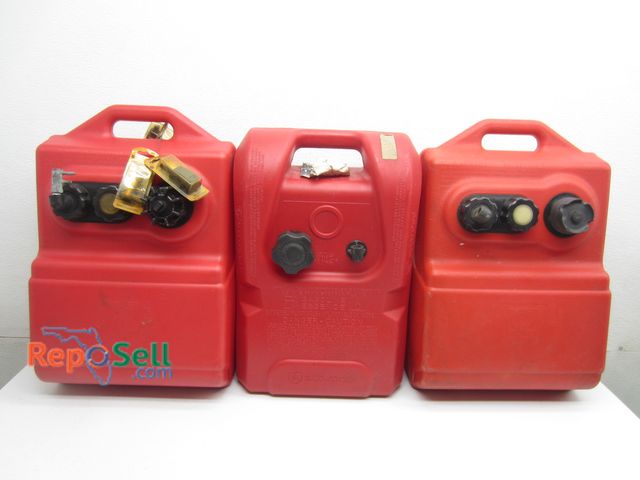 Lot 31-8557 - (3) 5gal Boat Gas Cans w/Adapters