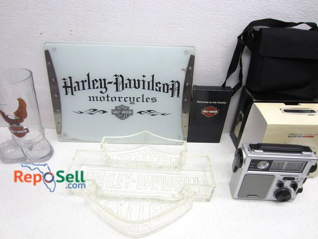 Lot 31-5077 - Harley Davidson Kitchen &amp; Household Items