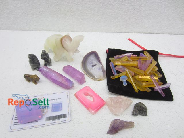 Lot 31-6313 - Opal, Geodes, Animals, Colored &amp; Rose Quartz