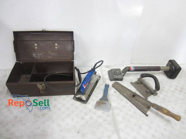 Lot 31-1291 - Multiple Carpet Installation Tools Such As A Power Carpet Stretcher, Electric Carpet Seaming Iron, M...