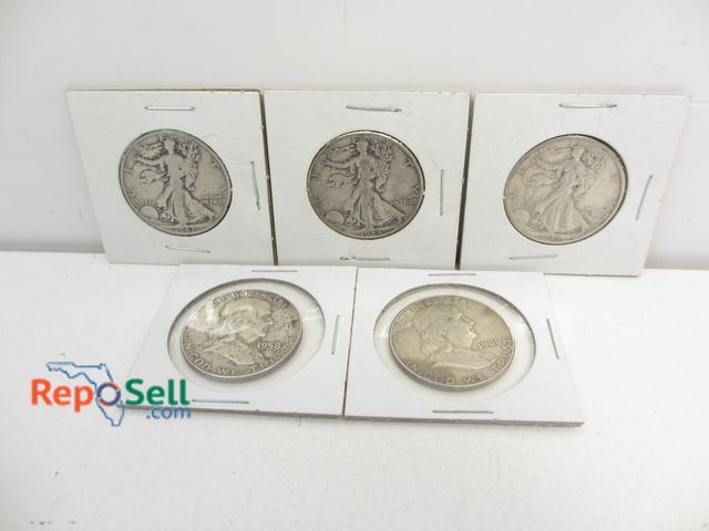 Lot 31-4004 - (5) 90% Half Dollars: (3) Walking Liberty &amp; (2) Franklin