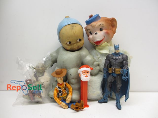 Lot 31-9008 - Vintage Collectible Toy Lot: Yoda Sealed, Woody, Batman, Monkey, etc.