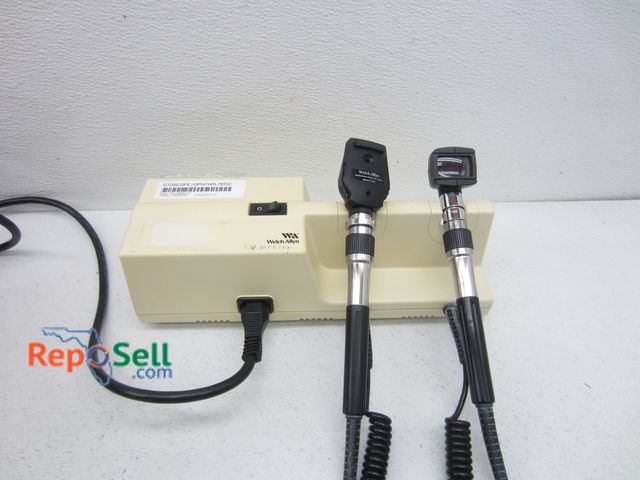 Lot 31-6045 - Welch Allyn 767 Otoscope/OPH Set - Power On