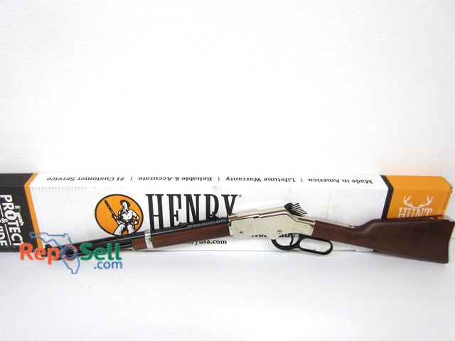 Lot 31-1034 - New Henry Golden Boy Silver Youth Model: H004SY .22 S/L/LR Lever Action Rifle with 17" Barrel