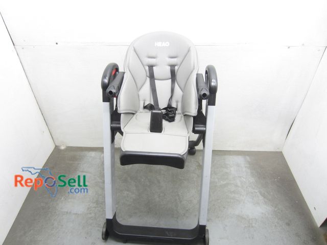 Lot 31-7416 - Heao Folding High Chair
