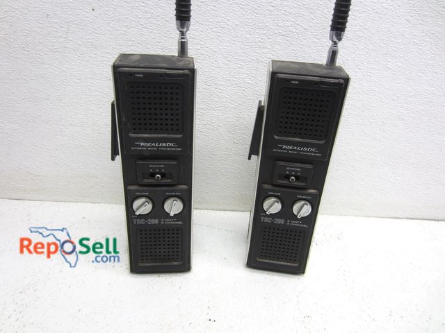 Lot 31-3436 - (2) Radios Realistic TRC-206