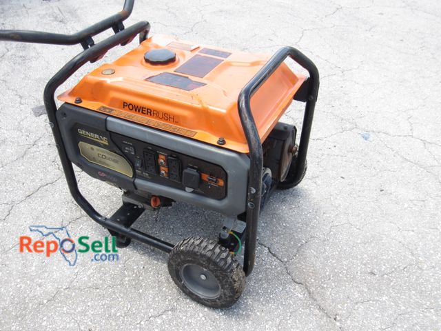 Lot 31-1187 - Generac Power Rush Generator 6500 Watts - Has Compression