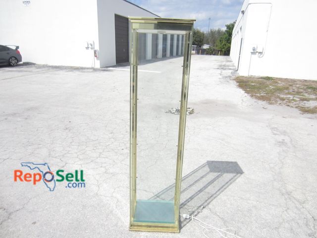 Lot 31-6492 - Glass Display Case w/ 4 Glass Shelves - 17.5"x72"x13"