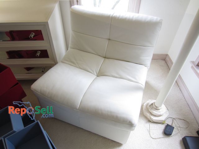 Lot 31-1221 - Chateau D'Ax White Leather Chair, 35W x 38D x 34H