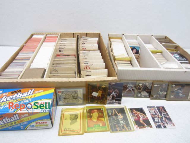 Lot 31-4514 - Lot of Sports Cards (Mostly Basketball, Baseball): Michael Jordan, Mark Jackson, etc.