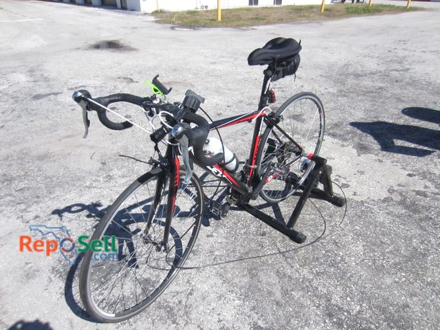 Lot 31-5265 - Ridley Icarus Stratos 10 Spd. Bicycle w/ Sportneer Indoor Bike Trainer Stand