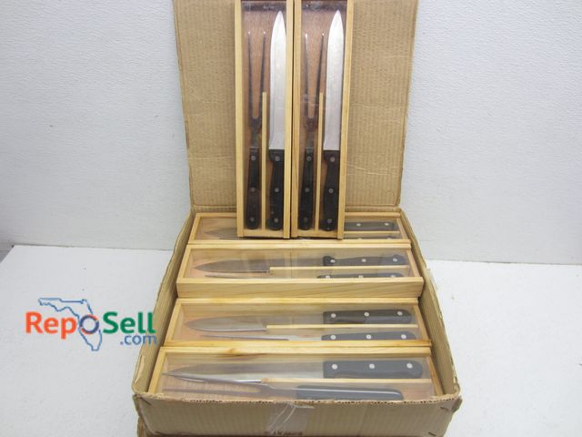 Lot 31-5390 - (24) Carving Sets In Wood Boxes