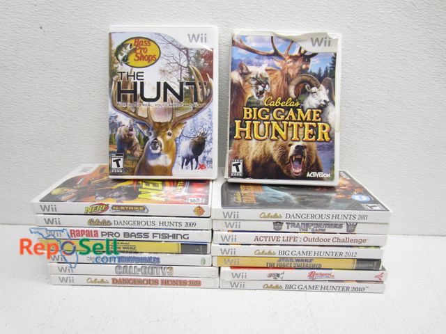 Lot 31-1173 - (16) Wii Games